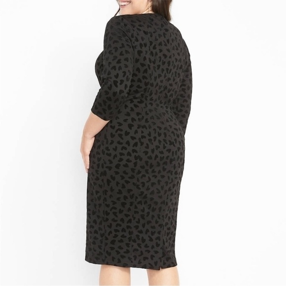 Lane Bryant Velvet Hearts Twist-Neck Flocked Heart Bodycon Dress NEW Size 14 - Picture 4 of 16